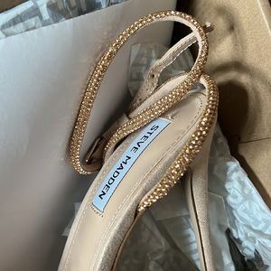 Steve Madden Breslin Blush heels Size 8.5
